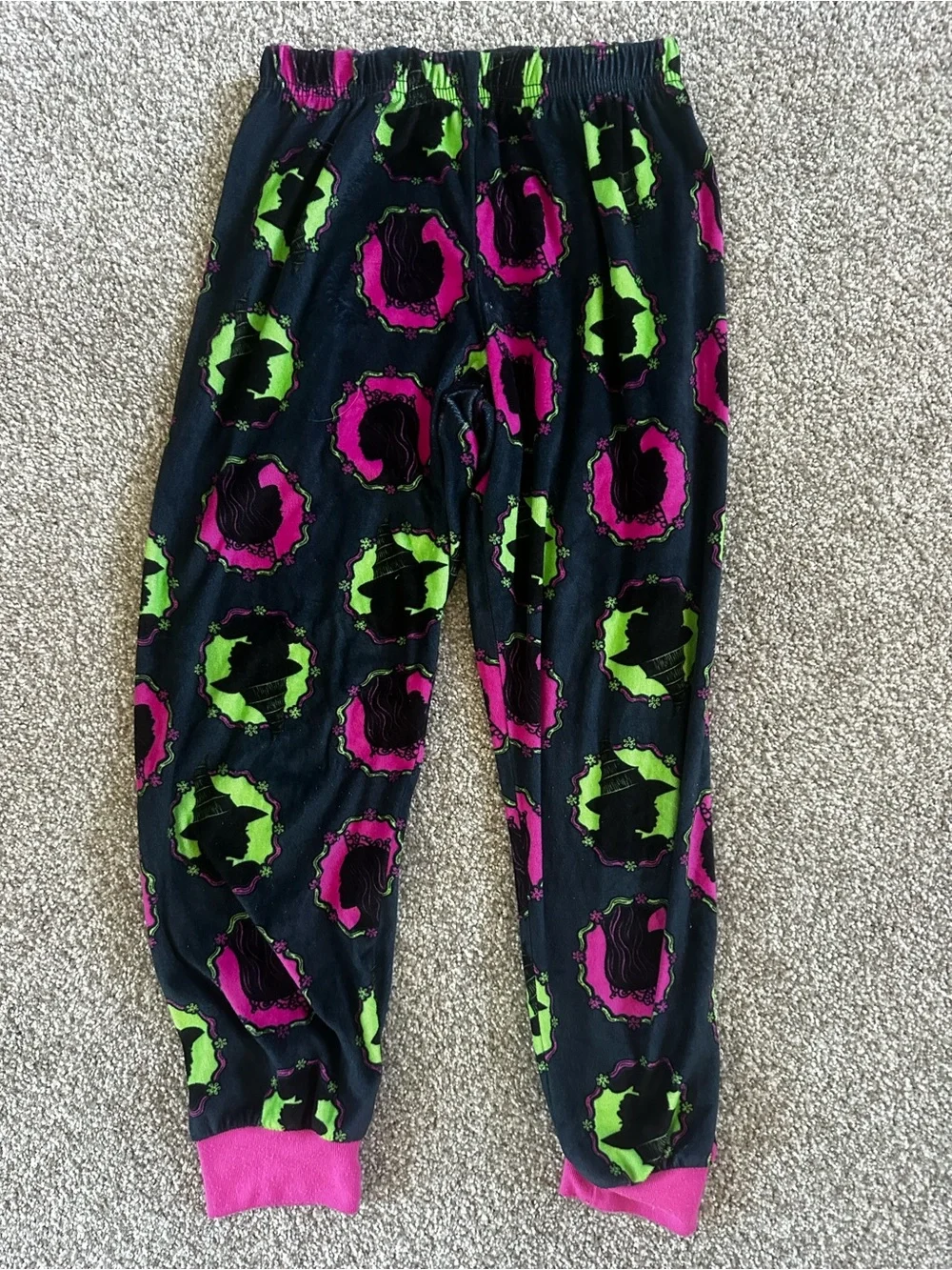 Wicked Girls 2-Piece Pajama Set – Size 8 – Elphaba & Glinda Silhouette Print